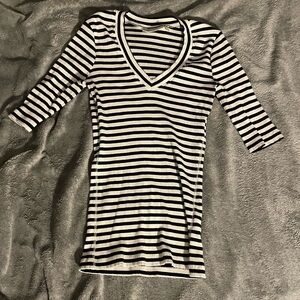 Striped V-Neck Short Sleeve Top